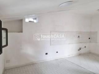 Trilocale via Fiume, Carinaro — foto 11 di 13