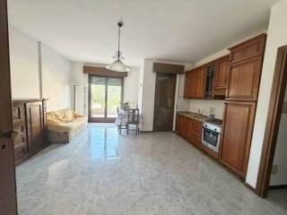 Bilocale buono stato, piano rialzato, Rivanazzano Terme — foto 2 di 8