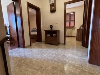 Quadrilocale via Don Giovanni Minzoni, Castelvecchio, Monte Porzio — foto 8 di 14