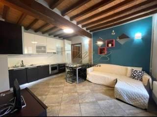 Bilocale ottimo stato, secondo piano, Centro, Fornovo di Taro — foto 4 di 7