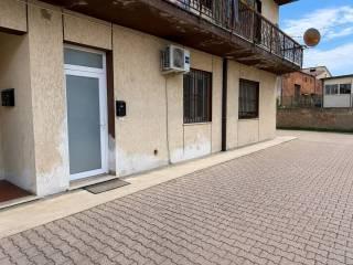 Monolocale via Paolo Evangelisti 8, San Carlo, Terre del Reno — foto 3 di 14