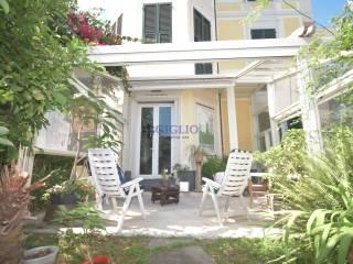 Villa unifamiliare viale Giorgio Modugno, Pegli, Genova — foto 6 di 107