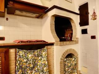 Bilocale via Pianora, Capodimonte