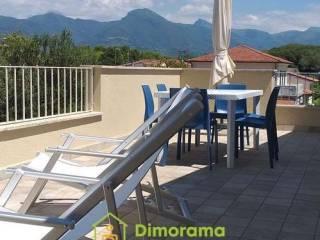 Appartamento via Michele Rosi 28, Lido di Camaiore, Camaiore — foto 7 di 34