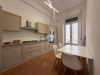 Bilocale via dei Filippini 38, Centro Storico, Reggio Calabria — foto 15 di 28