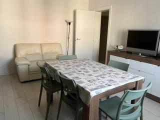 Stanza doppia via Cesare Lusenti, Reggio Emilia — foto 9 di 11