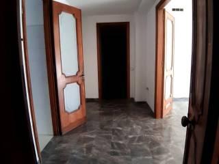 Appartamento viale Camillo Benso di Cavour, Centro Storico, Ferrara