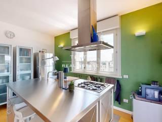 Appartamento via Postporta 2, Centro, Gallarate