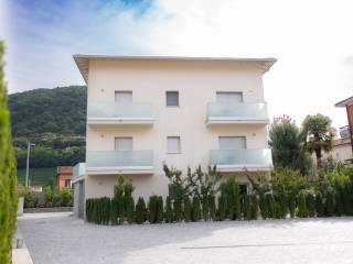 Bilocale ottimo stato, primo piano, Centro, Lavena Ponte Tresa — foto 4 di 21