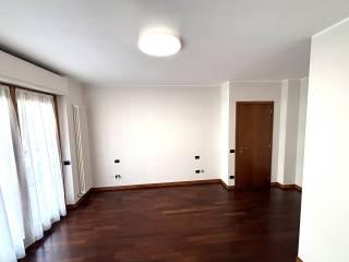 Quadrilocale ottimo stato, secondo piano, Centro, Torre Boldone — foto 7 di 26