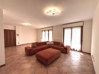 Quadrilocale ottimo stato, secondo piano, Centro, Torre Boldone — foto 16 di 26
