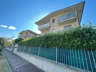 Monolocale via Piave, Verano Brianza — foto 26 di 27