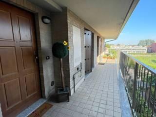Monolocale via Piave, Verano Brianza — foto 21 di 27