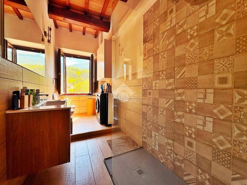 Loft Località Colle, Gaifana Colle, Nocera Umbra — foto 19 di 22