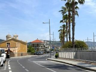 Trilocale Vico Della Madonnetta 4, Centro, Loano
