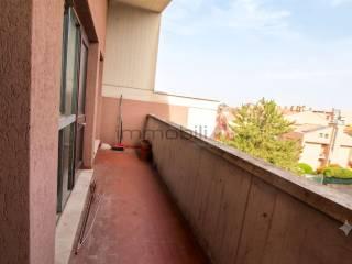 Bilocale buono stato, quarto piano, Centro, Brugherio — foto 5 di 7