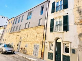 Trilocale via Aspromonte 31, Centro, San Benedetto del Tronto — foto 11 di 42