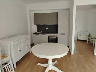 Bilocale via Camillo Benso di Cavour, Centro, Leggiuno — foto 11 di 15