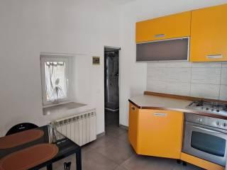 Bilocale via Luigi Buzzi Leone 5, Centro, Viggiù — foto 6 di 15