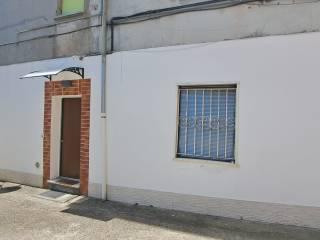 Bilocale via Luigi Buzzi Leone 5, Centro, Viggiù — foto 13 di 15