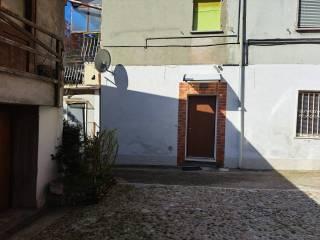 Bilocale via Luigi Buzzi Leone 5, Centro, Viggiù