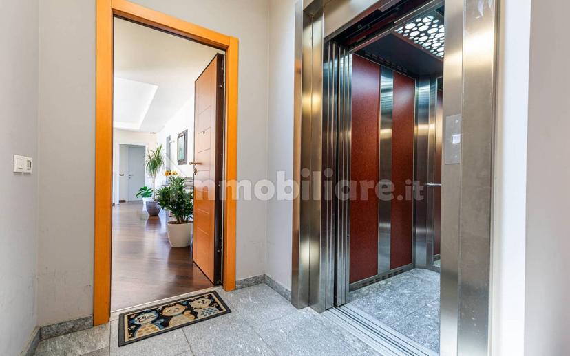 Attico via Luigi Gilodi 12, Centro, Borgosesia — foto 2 di 31