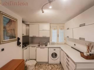 Villa unifamiliare via Parrocchiale 3, Centro, Besana in Brianza — foto 5 di 50