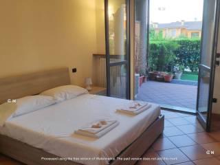 Bilocale via Daniele Comboni 53, Rivoltella, Desenzano del Garda — foto 12 di 15