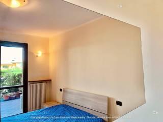 Bilocale via Daniele Comboni 53, Rivoltella, Desenzano del Garda — foto 6 di 15