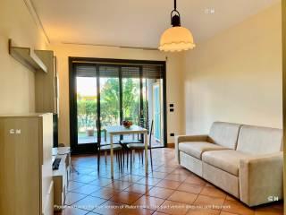 Bilocale via Daniele Comboni 53, Rivoltella, Desenzano del Garda — foto 14 di 15