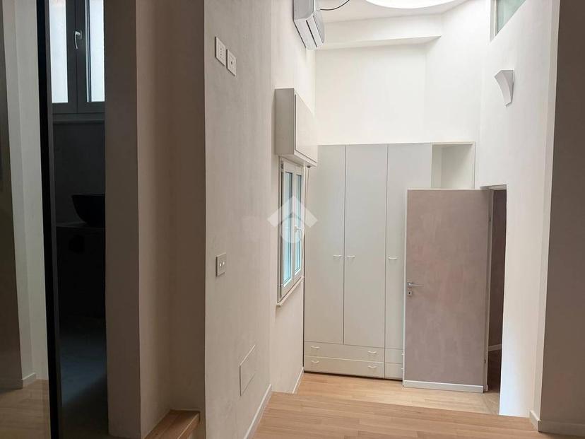Loft corso XI Settembre, Centro Storico, Pesaro — foto 14 di 26