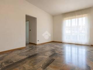 Quadrilocale via Ghislandi 7, Borgo Palazzo, Bergamo