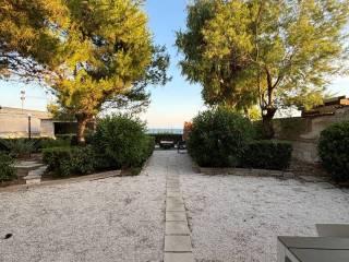 Villa unifamiliare via Litoranea Salentina 34, Monti D'Arena Bosco Caggione, Pulsano — foto 2 di 12