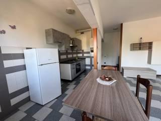 Trilocale via Diodato Massimo 141, Centro, Badia Polesine — foto 4 di 9