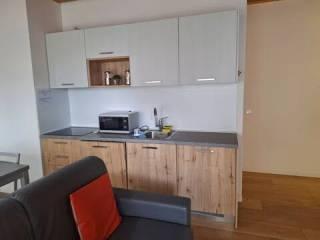 Bilocale via Roma, 85, Centro, Vidor