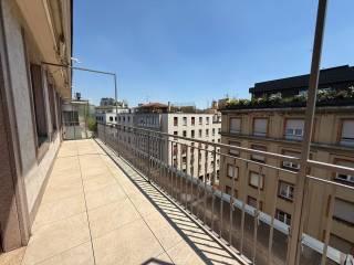 Attico via Uberto Visconti di Modrone 7, Borgogna - Largo Augusto, Milano — foto 38 di 41
