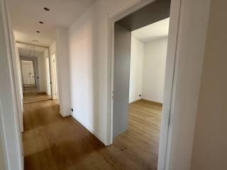 Attico via Uberto Visconti di Modrone 7, Borgogna - Largo Augusto, Milano — foto 9 di 41