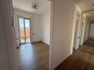 Attico via Uberto Visconti di Modrone 7, Borgogna - Largo Augusto, Milano — foto 10 di 41