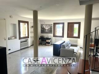 Villa unifamiliare via Roma 21, Centro, Camisano Vicentino — foto 10 di 33