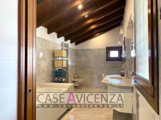 Villa unifamiliare via Roma 21, Centro, Camisano Vicentino — foto 7 di 33