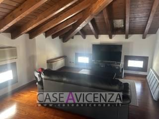 Villa unifamiliare via Roma 21, Centro, Camisano Vicentino — foto 15 di 33