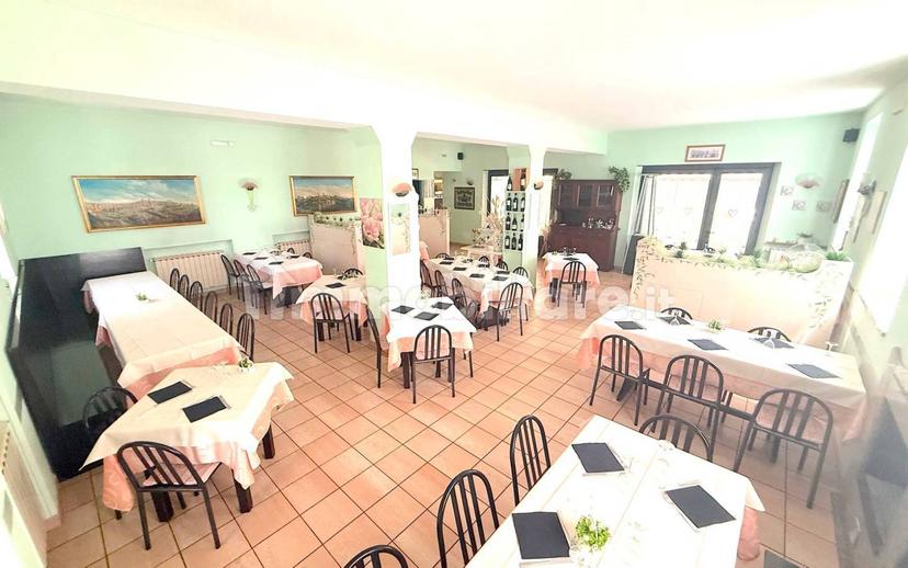 Loft Strada Statale Umbro Casentinese, Centro, Città della Pieve — foto 28 di 33
