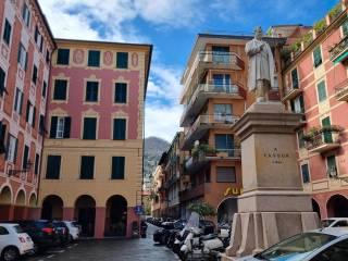 Trilocale piazza Fratelli Bandiera, Centro, Santa Margherita Ligure — foto 2 di 13