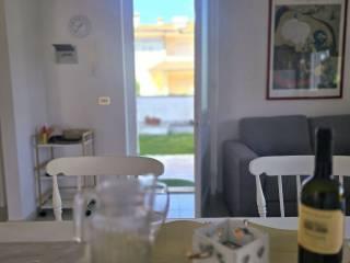 Villa bifamiliare via Lussemburgo 8, Centro, Sabaudia — foto 4 di 18