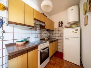 Trilocale Contrada Zambelli 7, Centro, Cerro Veronese — foto 2 di 14