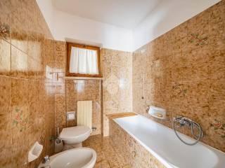 Trilocale Contrada Zambelli 7, Centro, Cerro Veronese — foto 11 di 14