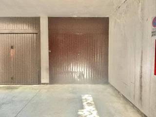 Bilocale via Don Luigi Sturzo, Parco, Monza