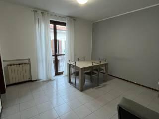 Trilocale via Pietro Custodi 9, Galliate — foto 5 di 9