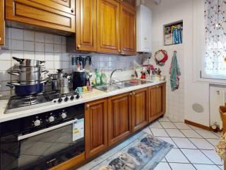 Quadrilocale corso Guercino 11, Cento Paese, Cento — foto 4 di 13