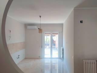 Trilocale via G. Novello 9, Centro, Bernalda — foto 2 di 9